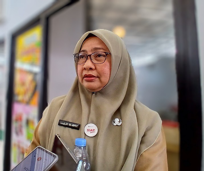 Kepala Disdukcapil Pekanbaru Irma Novrita. Foto: Surya/Riau1.