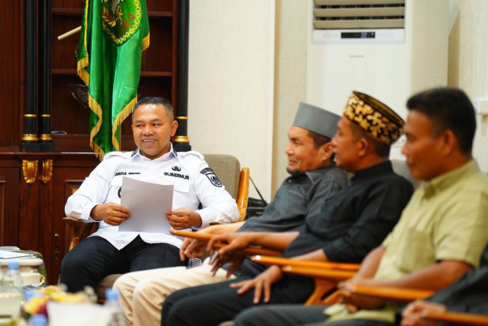 Pertemuan Gubri dengan Ninik Mamak Kenegerian Mentulik Kampar