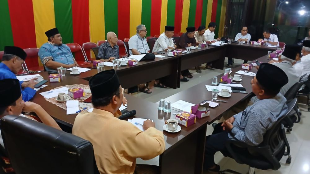 Rapat LAM Riau membahas kondisi TNTN