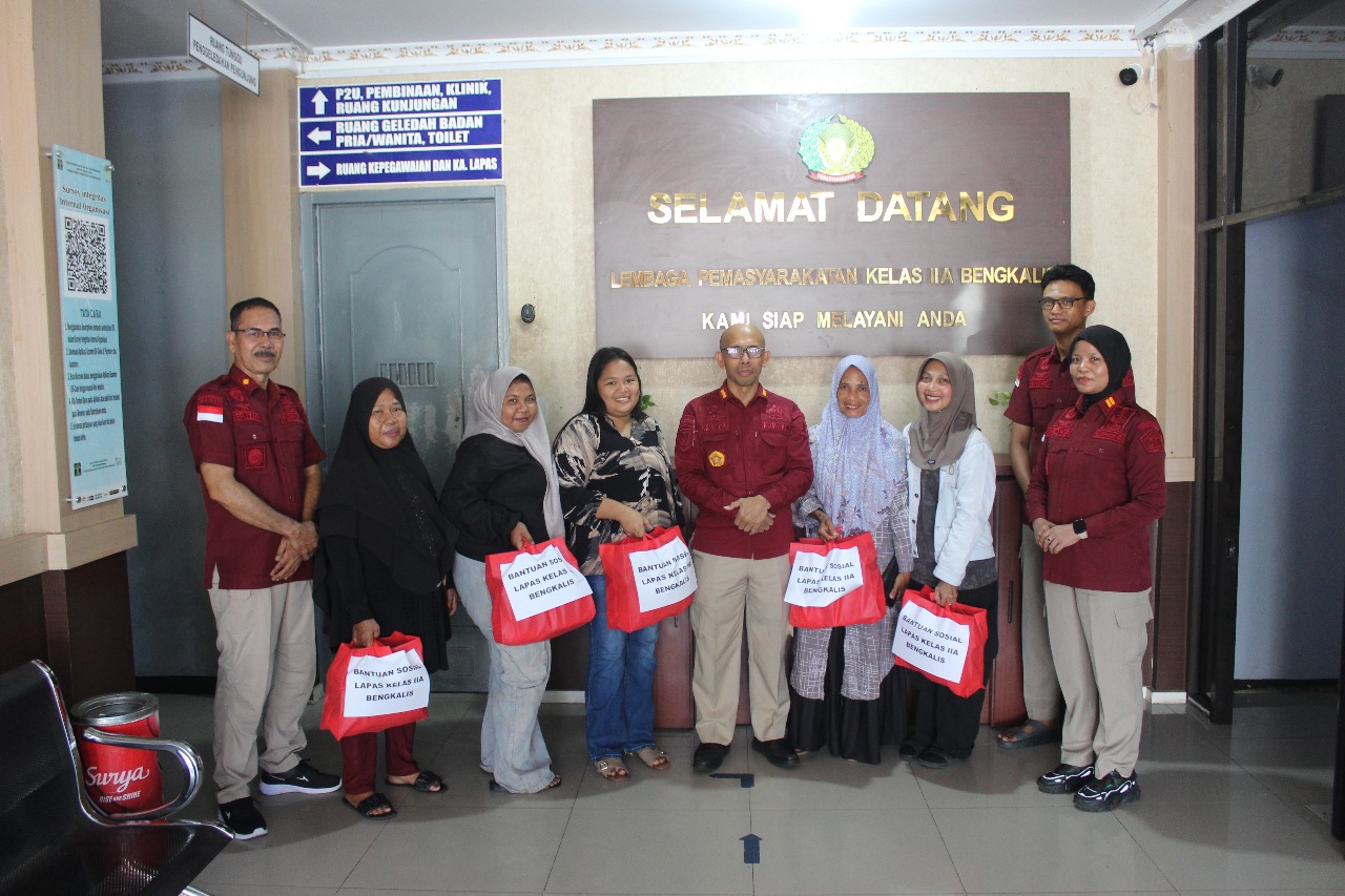 Lapas Bengkalis Salurkan Bantuan Sosial untuk Keluarga WBP