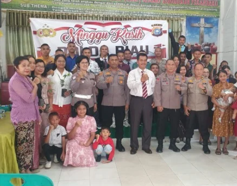 Polda Riau Gelar Minggu Kasih di Gereja Kristus Rahmani