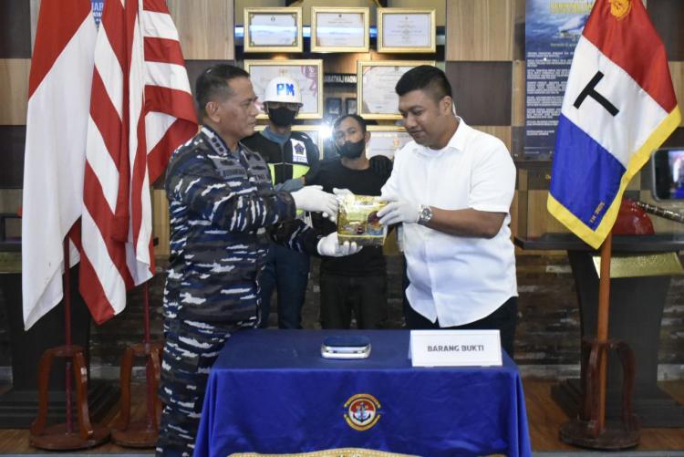 Keberhasilan TNI gagalkan penyelundupan sabu