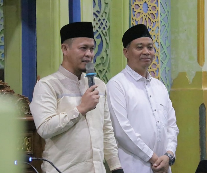 Wali Kota Pekanbaru Agung Nugroho bersama Wakil Wali Kota Markarius Anwar. Foto: Istimewa.