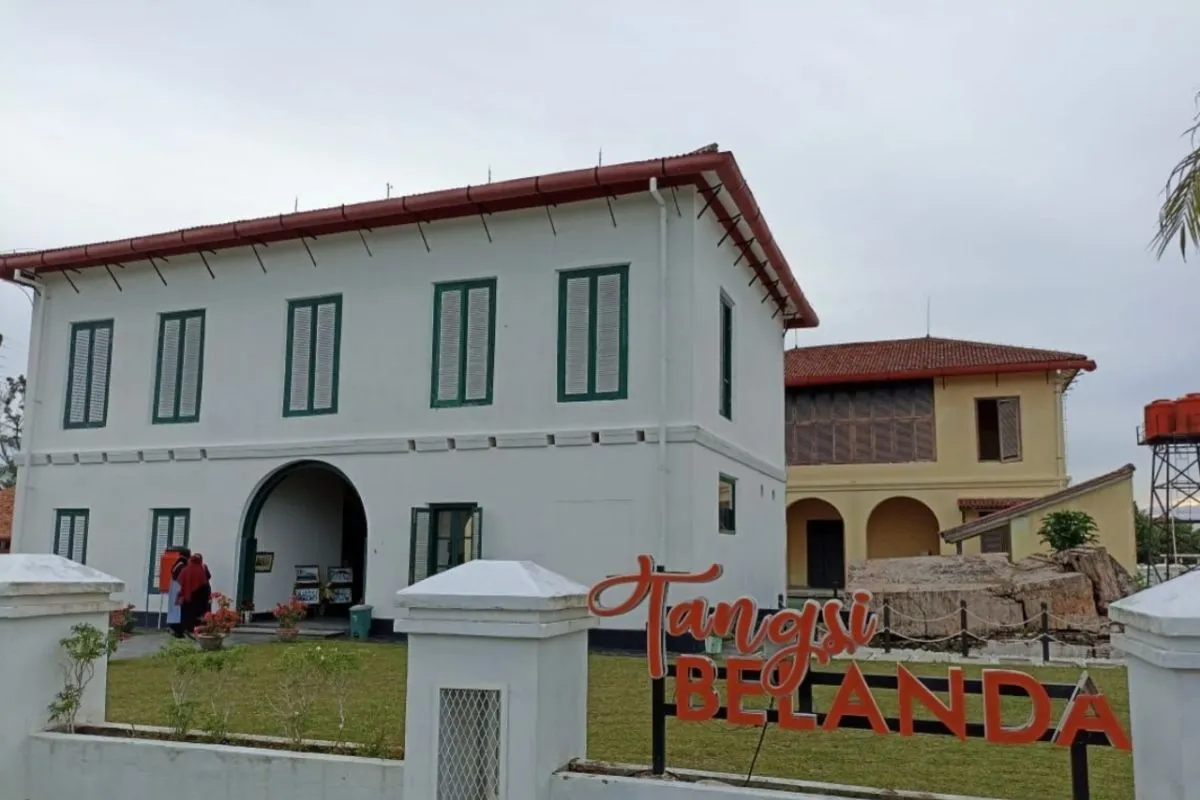 Bangunan Cagar Budaya Tangsi Belanda di Siak