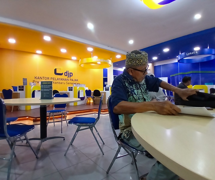 Suasana KPP Pratama Pekanbaru. Foto: Surya/Riau1.