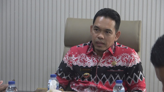 Kepala Dinas Pendidikan Riau, Erisman Yahya,
