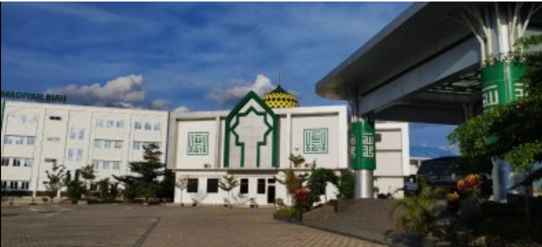 Salah satu lokasi salat Id Muhammadiyah di kampus UMRI