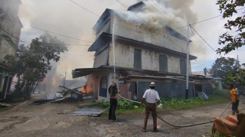 Unit rumah yang terbakar di Inhil