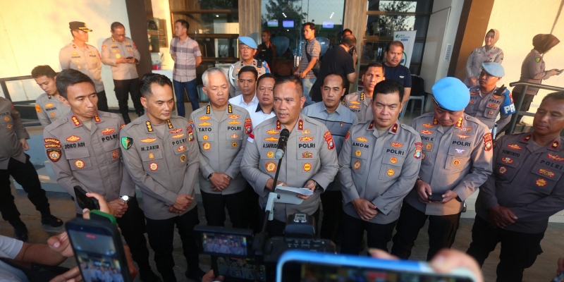 Kapolda Kepulauan Riau, Irjen Asep Safrudin memberikan keterangan pers