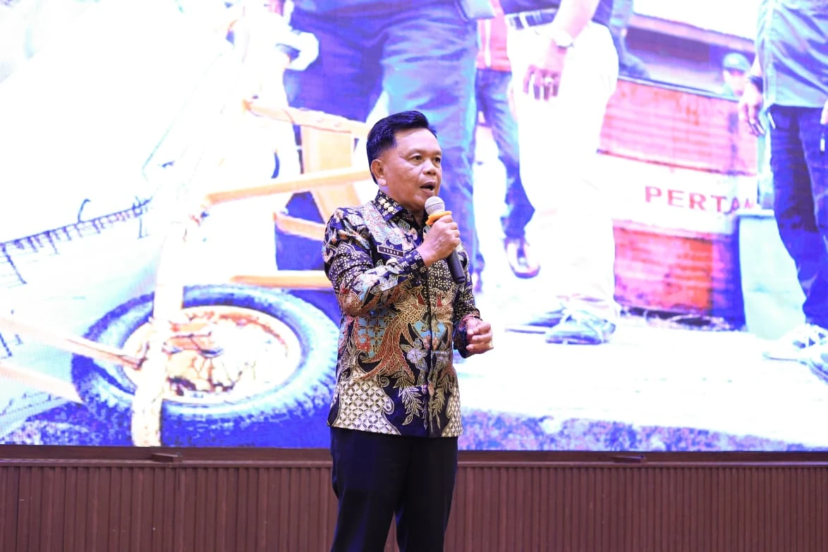 Bupati Kepulauan Meranti, H. Asmar