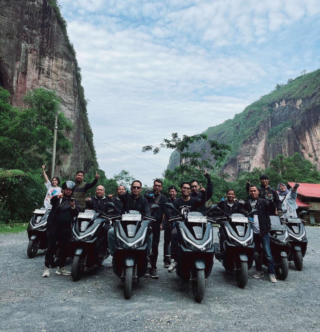 Touring Jurnalis dan Vlogger Pekanbaru bersama Honda