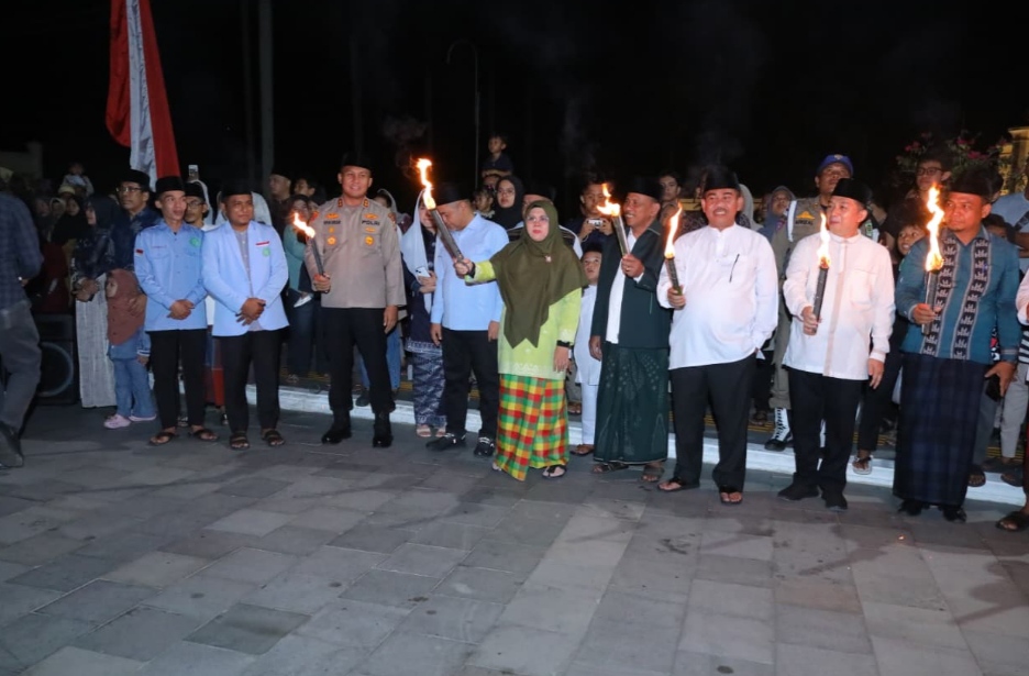Pawai Obor di Siak