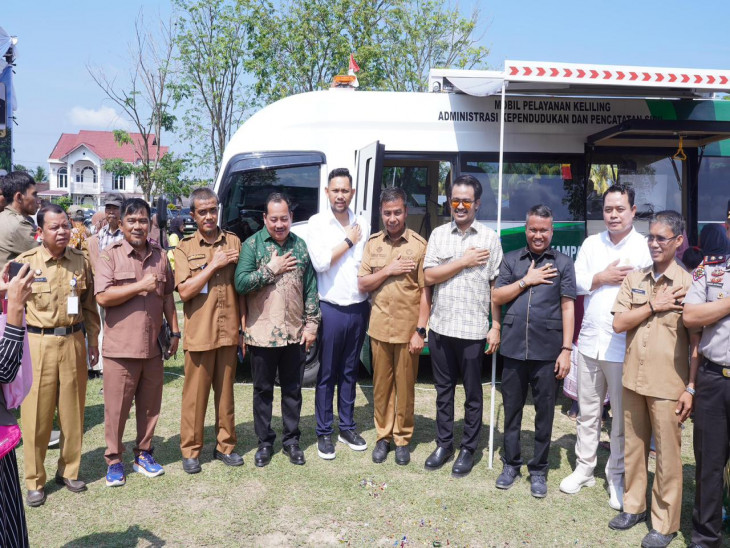 Peluncuran layanan mobil keliling Disdukcapil Kampar