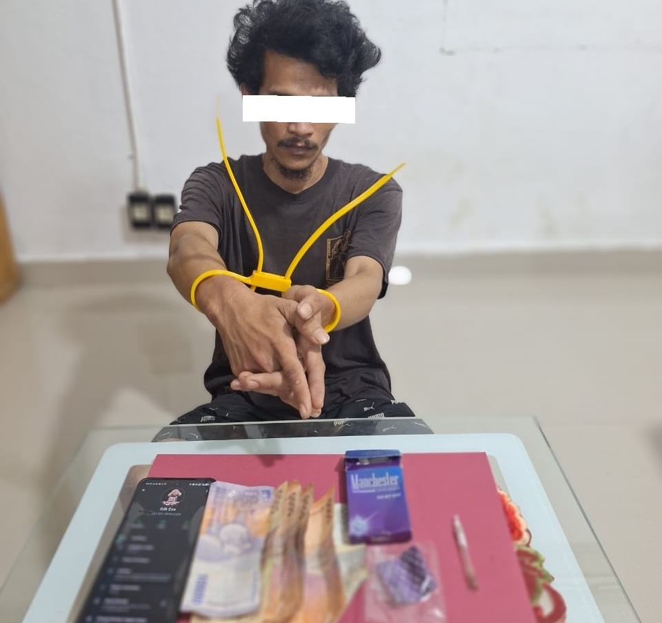 Polsek Mandau Bekuk WMN Pelaku Narkoba