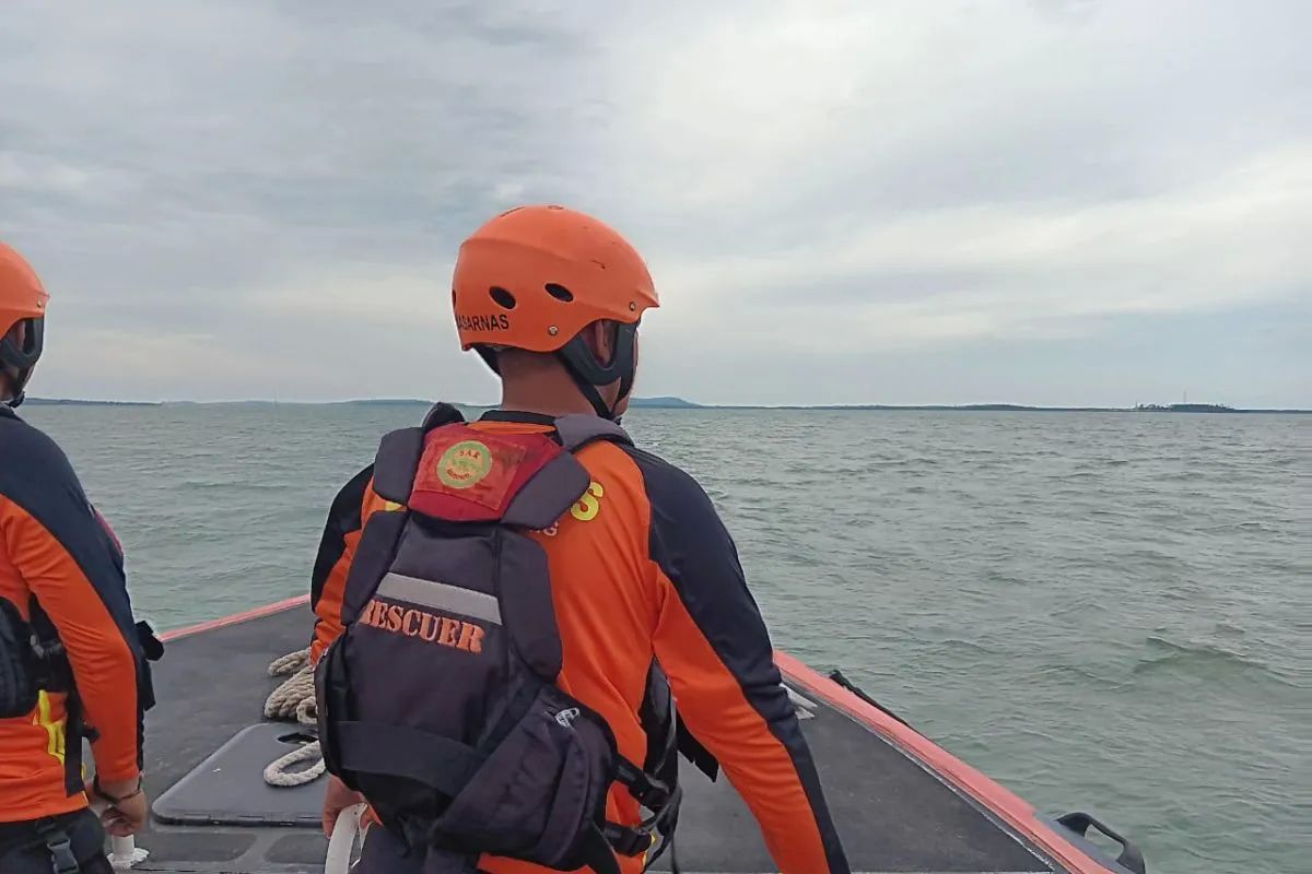 Pencarian korban hilang di Perairan Bintan