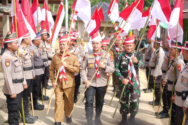 Wabup Rokan Hulu Hadiri Ekspedisi Merah Putih Presisi Polda Riau, Tembus Wilayah 3T di Dusun Pintu Kuari Desa Cipang Kiri Hulu