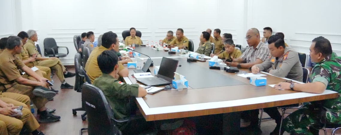 Rapat Tim Penyelesaian Sengketa Lahan Masyarakat Koto Baru dengan PT RAPP