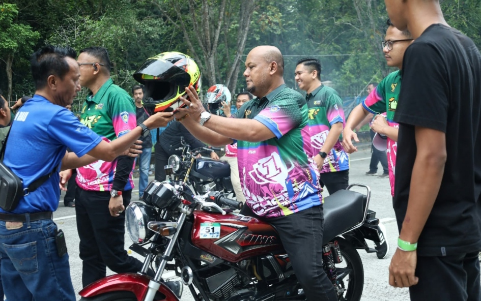 Wabup Siak, Syamsurizal di Kejurnas Drag Bike