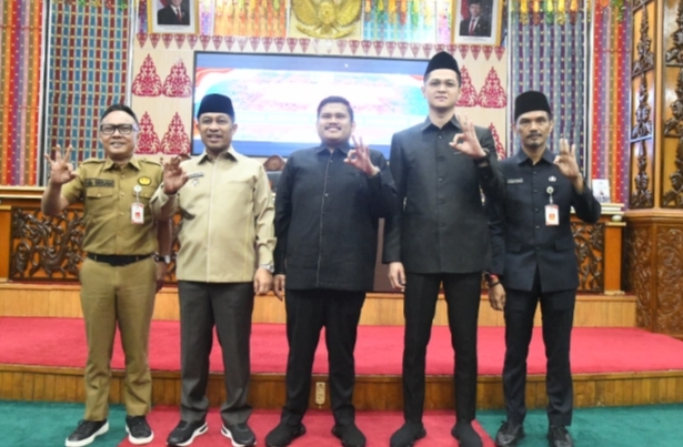DBH Migas Bengkalis Diproyeksi Turun 80,61 Persen Saat Rapat Ranperda 2026