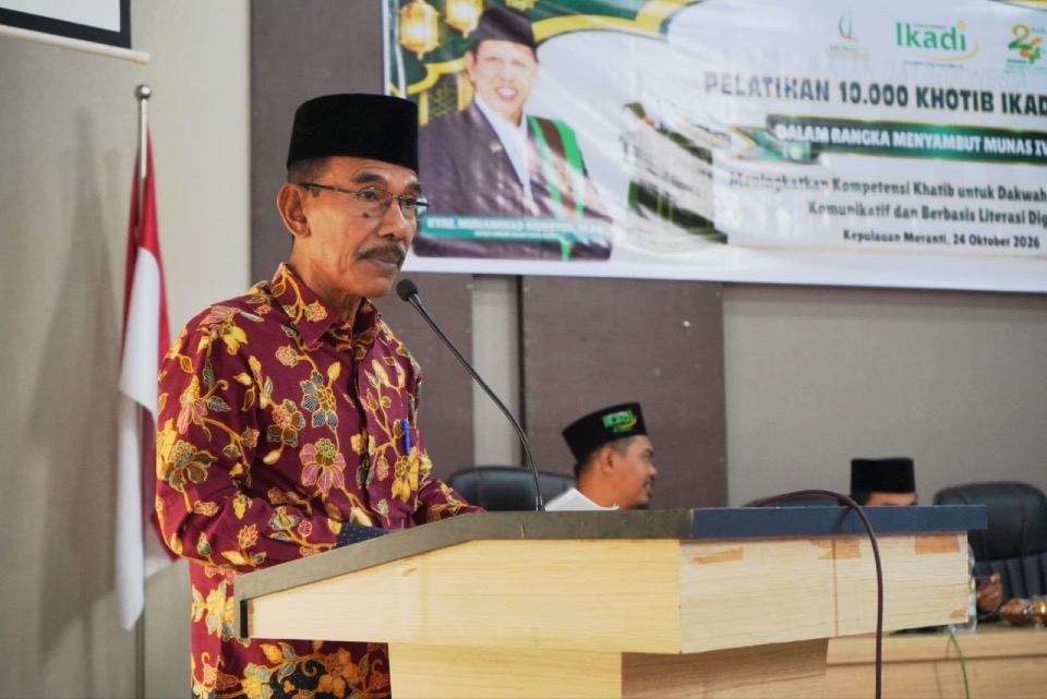 Asisten Bidang Pemerintahan dan Kesejahteraan Rakyat Sekretariat Daerah Kabupaten Kepulauan Meranti, Tengku Arifin