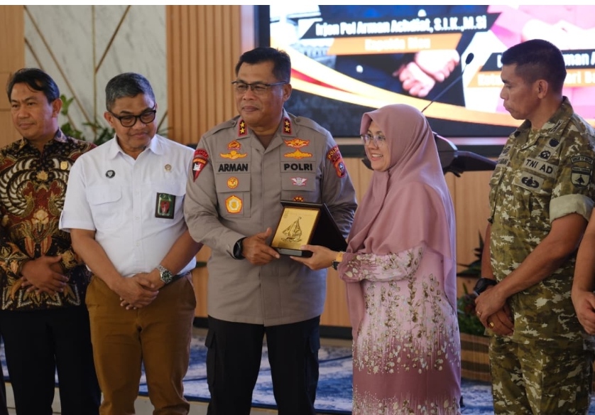 Kunjungan Kapolda Riau, Inspektur Jenderal Polisi Arman Achdiat ke Siak
